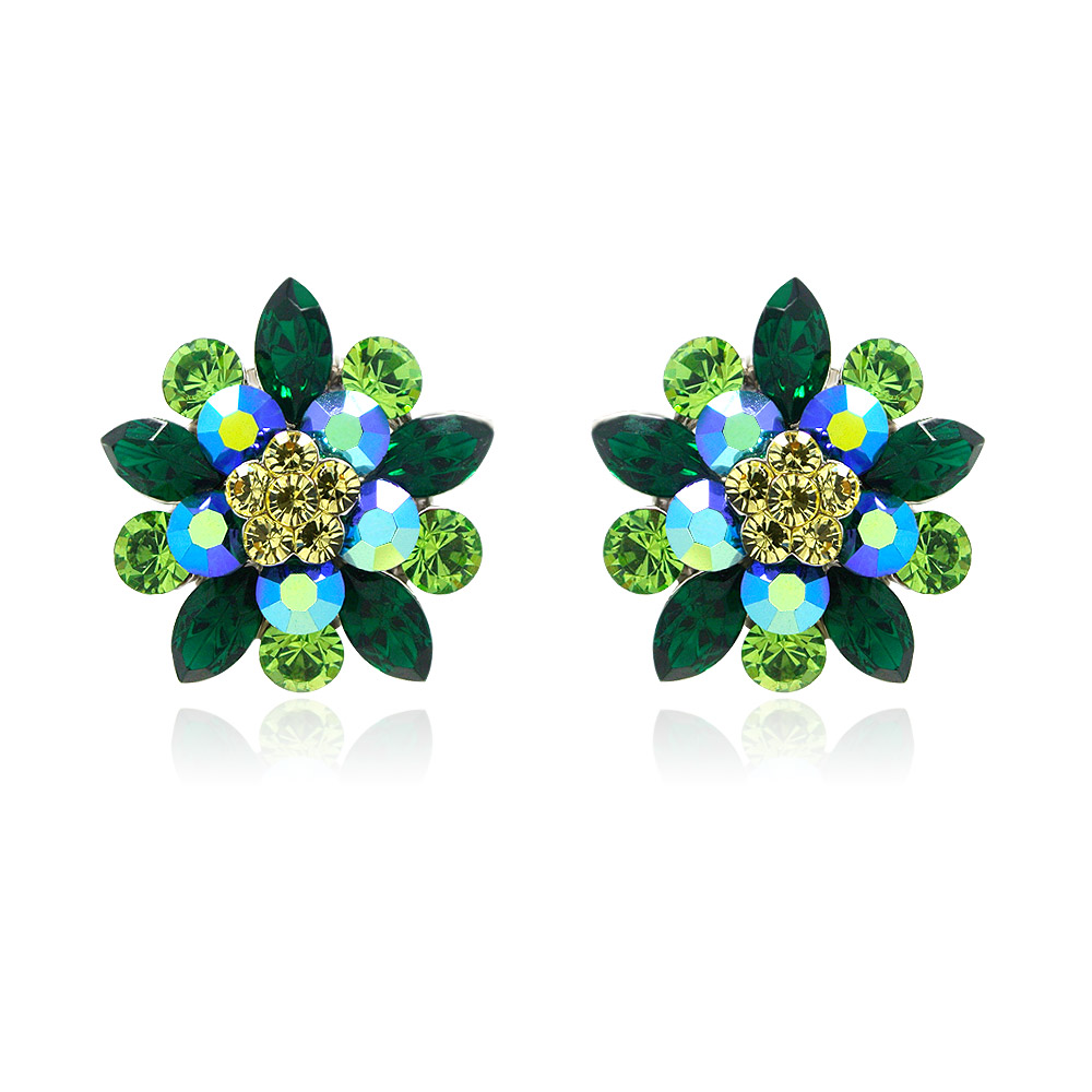 Greeny Stud Flower Ear Post